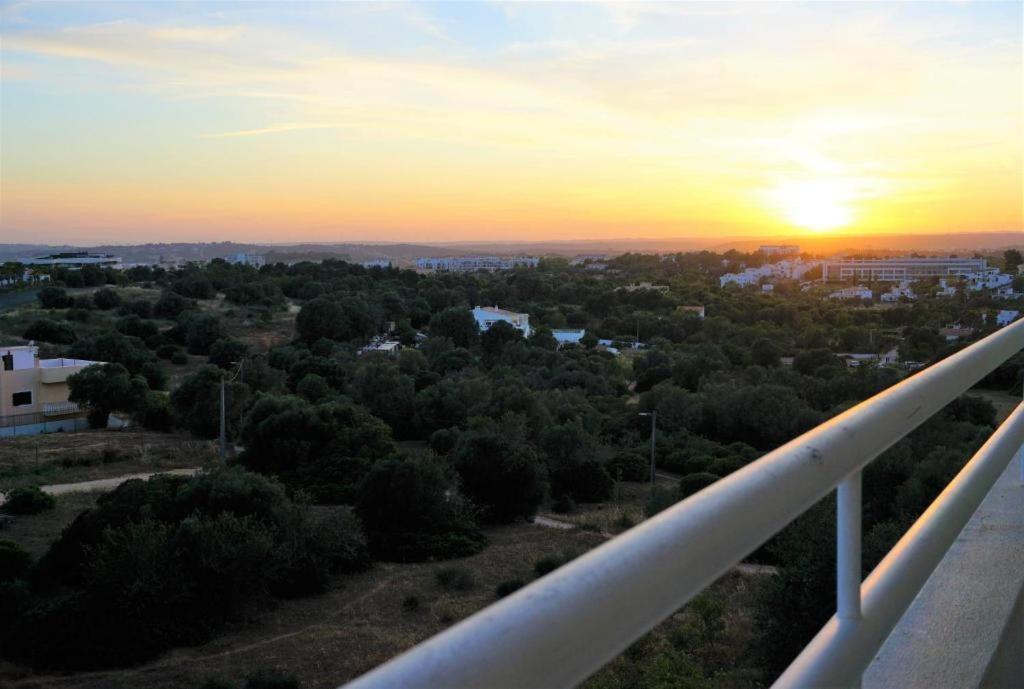 Cozy Sunny Apartment Wi-Fi & Ac Alvor Extérieur photo